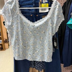 Derek Heart Light Blue Floral Lace-Trim Ribbed Crop Top